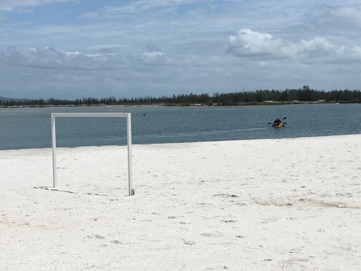 Apartamento Condominio Golden Lake Arraial Do Cabo - Rj エクステリア 写真